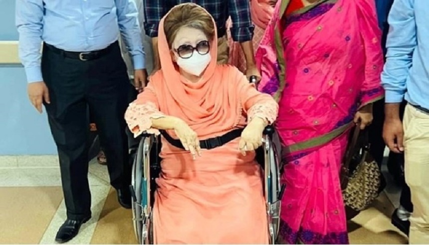 স্বাস্থ্য পরিক্ষার জন্য  হাসপাতালে খালেদা জিয়া